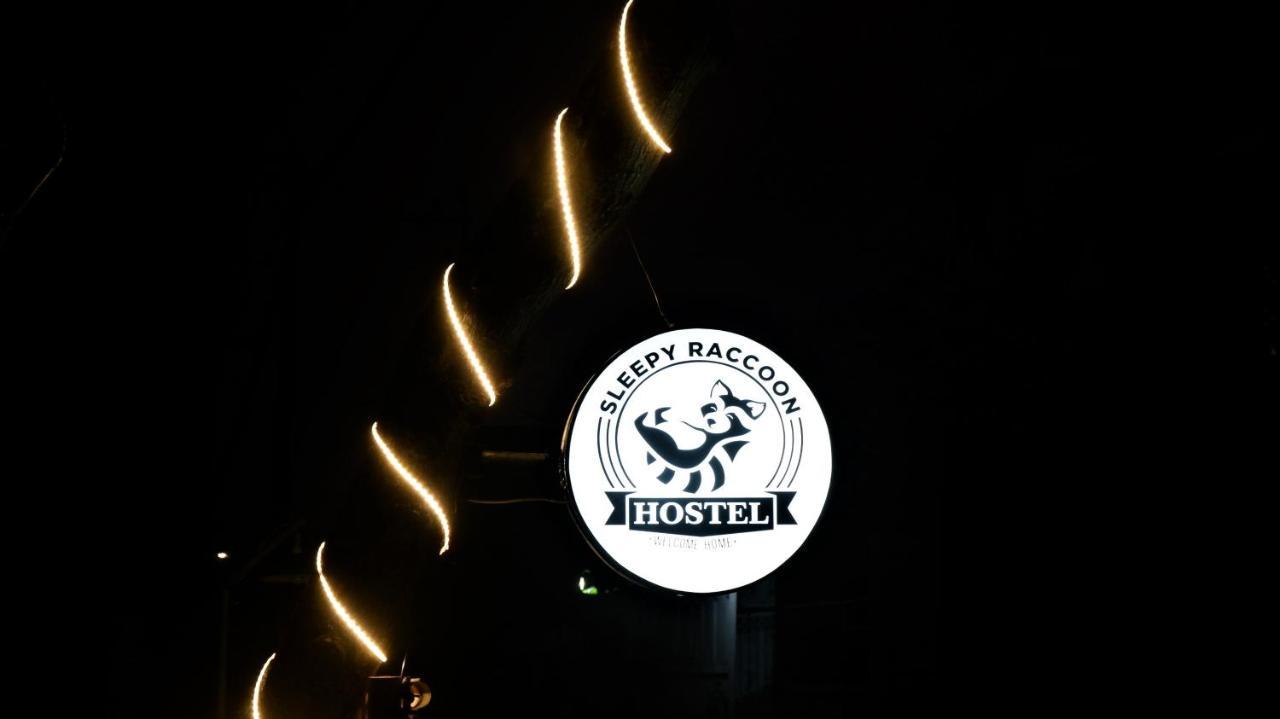 Sleepy Raccoon Hostel Prawirotaman Exterior photo